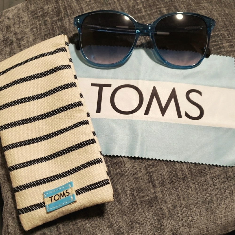 Tom's Sandela Sunglasses